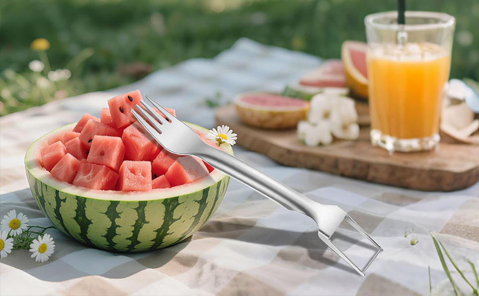 watermelon cutter