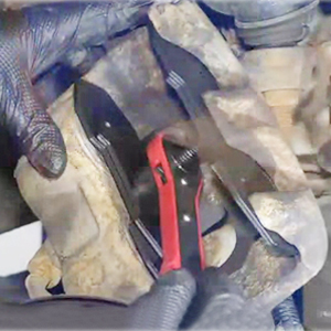 Car Wheel Piston Spreader