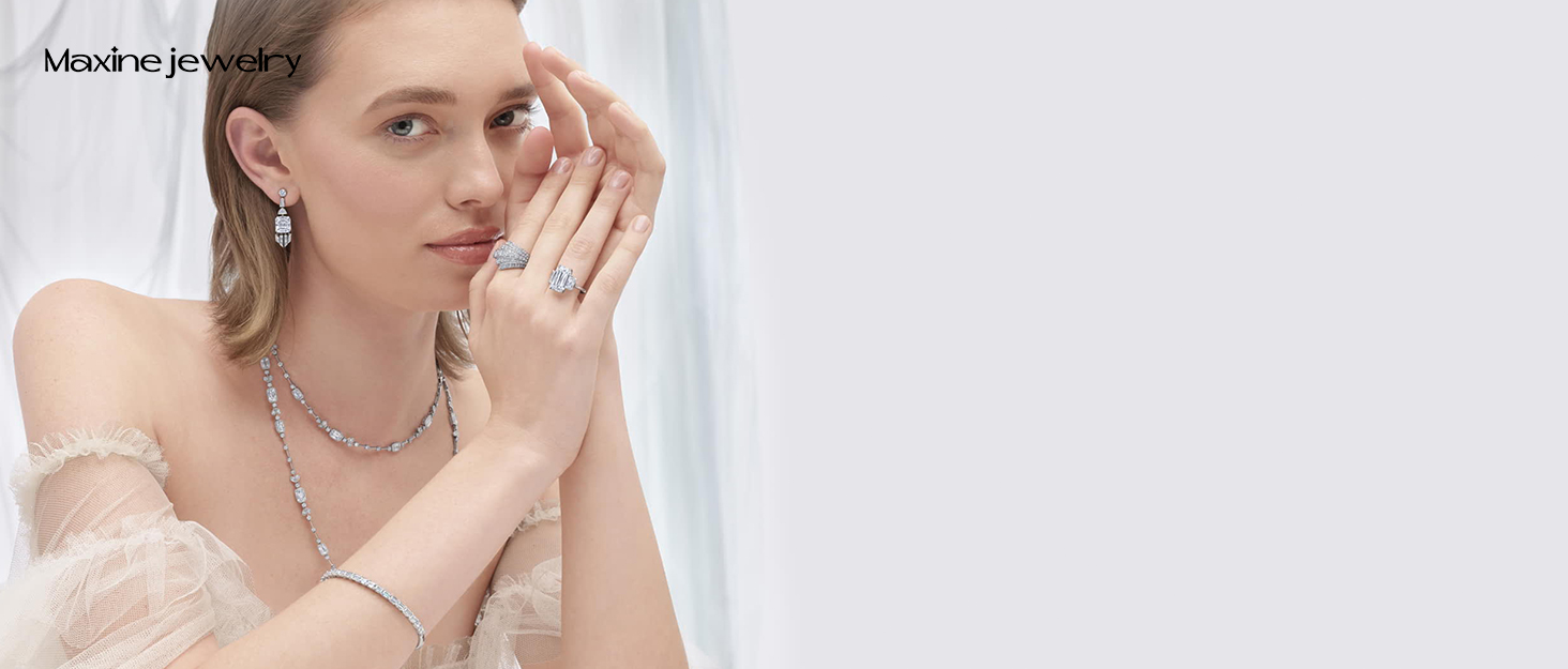 Maxinejewelry band story