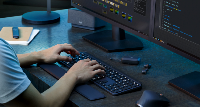 Logitech MX Keys S Kablosuz Klavye, Düşük Profil, Akıcı Hassas Sessiz ...