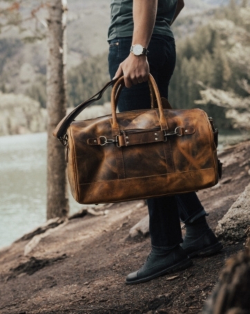Leather bag