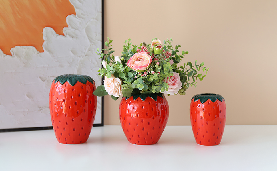 WEIYOUPIN Strawberry Vase Ceramic Funky Vase Unique