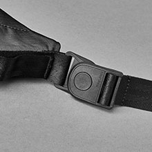 アルパカさん Amazon.co.jp: [ALPAKA] [アルパカ] FLOW SATCHEL 2L スリング