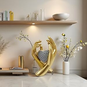 gold shelf decor