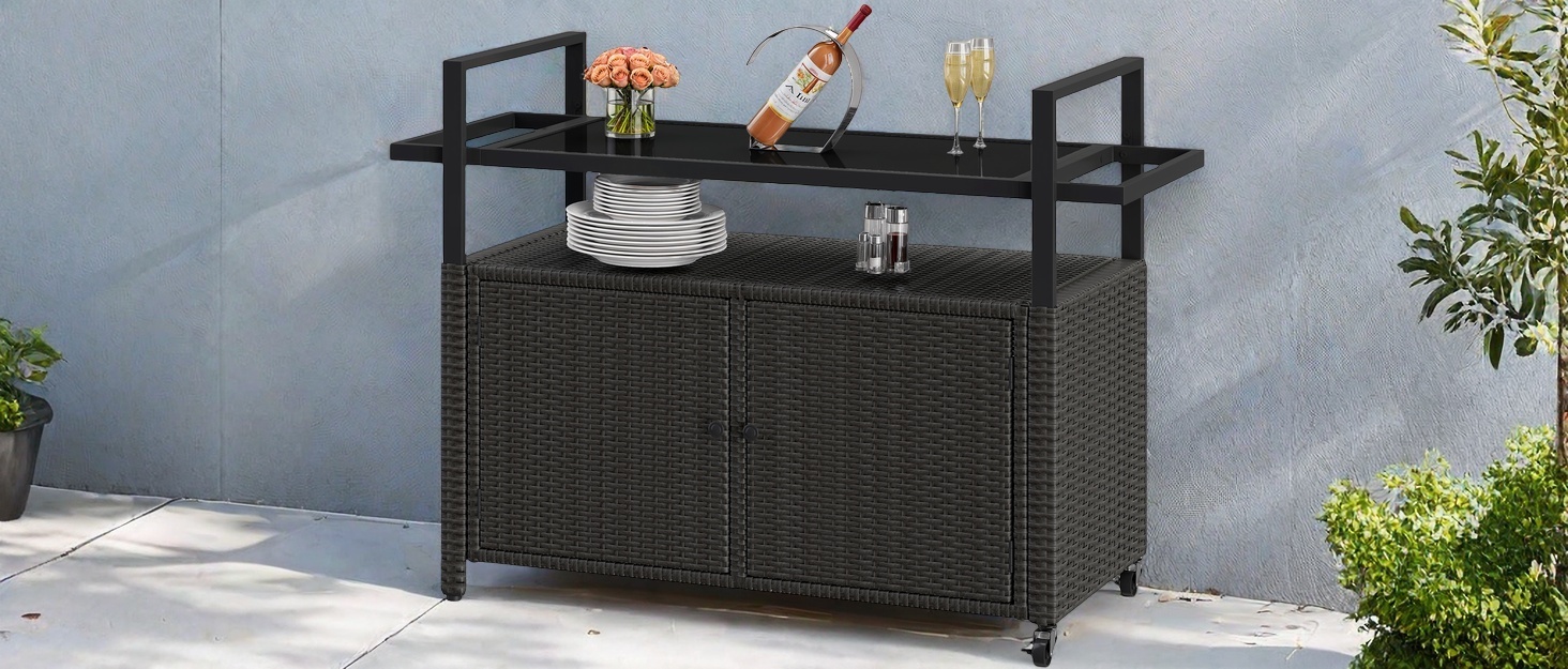 Outdoor deck box