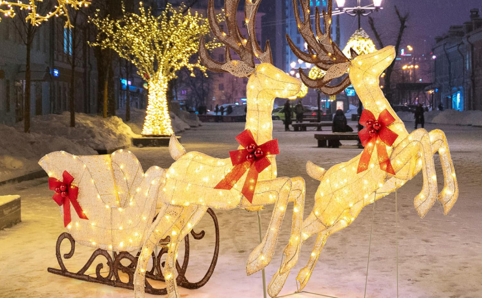 Lighted Christmas Sleigh