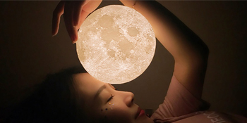Moon lamp