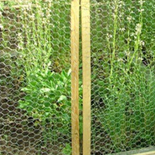 hicken Wire Net for Craft Projects,3 Sheets Galvanized Hexagonal Wire Mesh Fence
