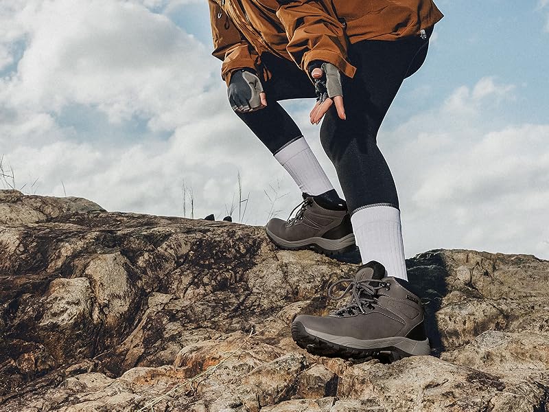 non slip hiking boots women