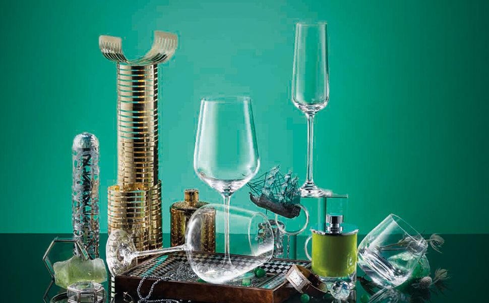 Buy LUCARIS Hongkong Hip Wine Glass Set Bordeaux 770 ml Red Wine