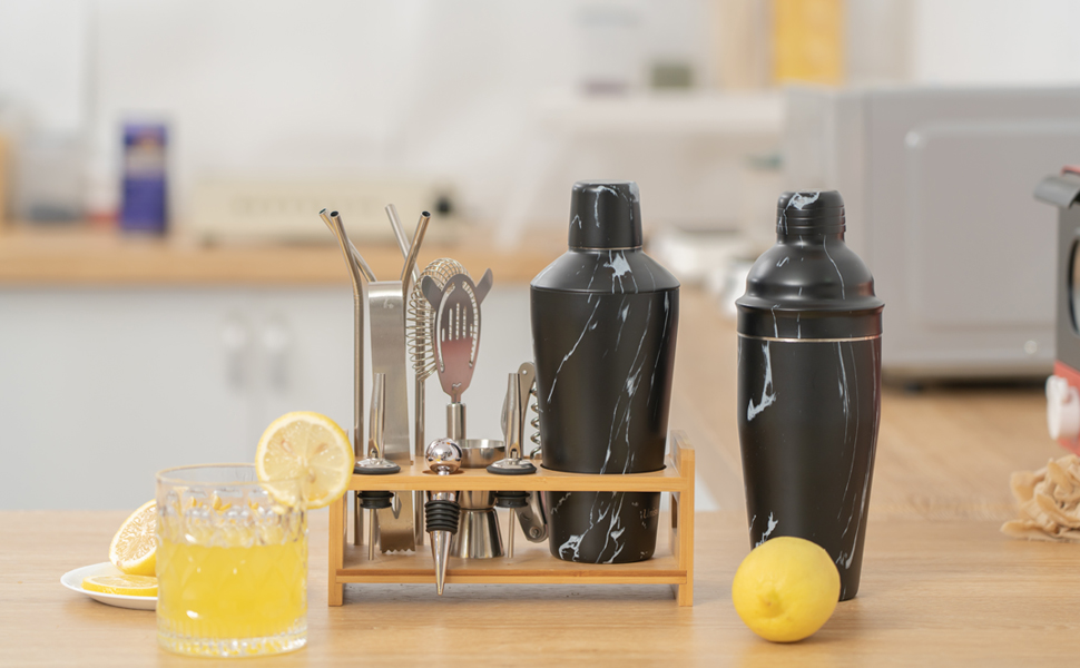 UNISWEET Cocktail Shaker 23oz Martini Shaker Bar Shaker