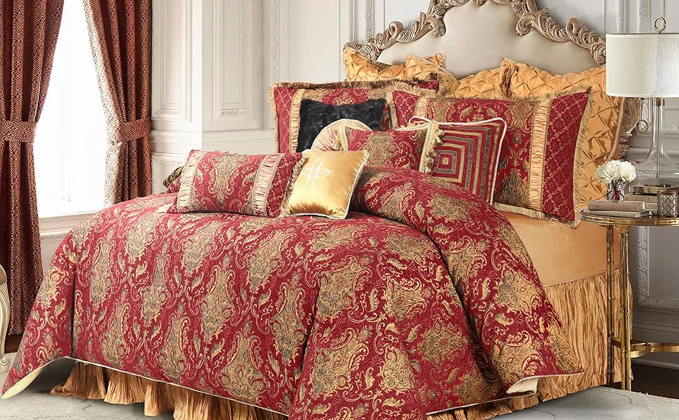 Loom and Mill 13Piece Comforter Bed in a Bag, Classic