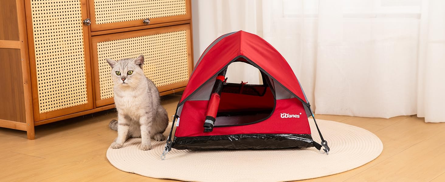 red cat tent