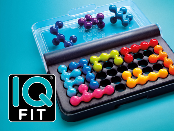 その他 IQ Fit by SmartGames Amazon.com: SmartGames IQ Fit - a Fun 3D Travel Game for