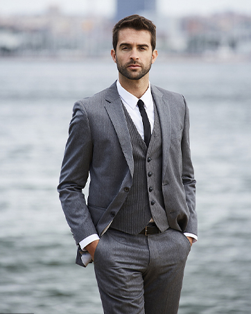 Long -sleeved formal shirt