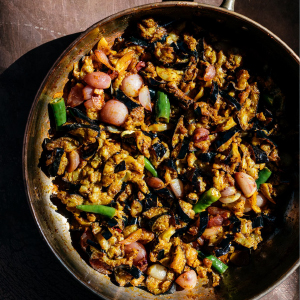 BRINJAL MOJU in a dark brown bowl