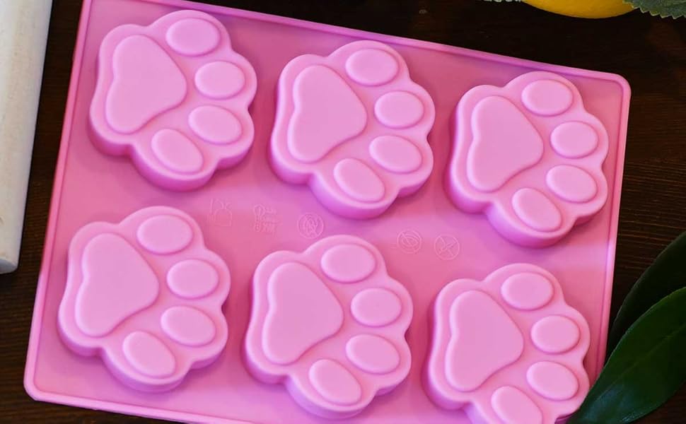 2 Pack Dog Homemade Treat Mold, Puppy Dog Paw Shaped
