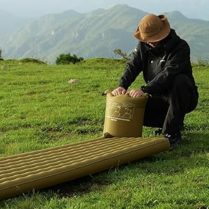 Amazon | SoomloomキャンプエアーマットRIDGE8.0高R値断熱極寒