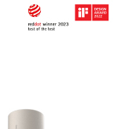 Objeto cilíndrico blanco con la parte superior redondeada. Dos logotipos de premios visibles: «Red Dot Design Award» y «iF
