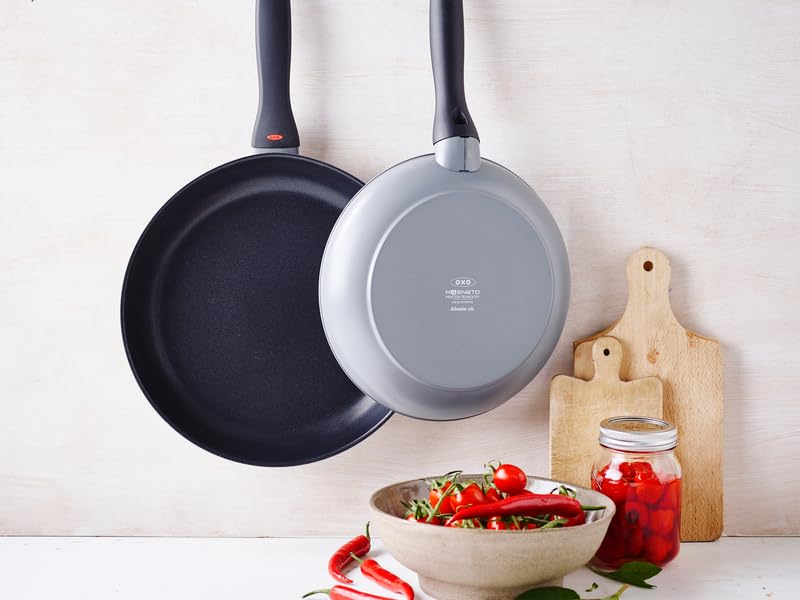 OXO Softworks Hard Anodized 20 cm Frying Pan Skillet, 3Layered German