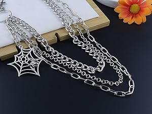 Spiderweb jeans chains are suitable for spiders