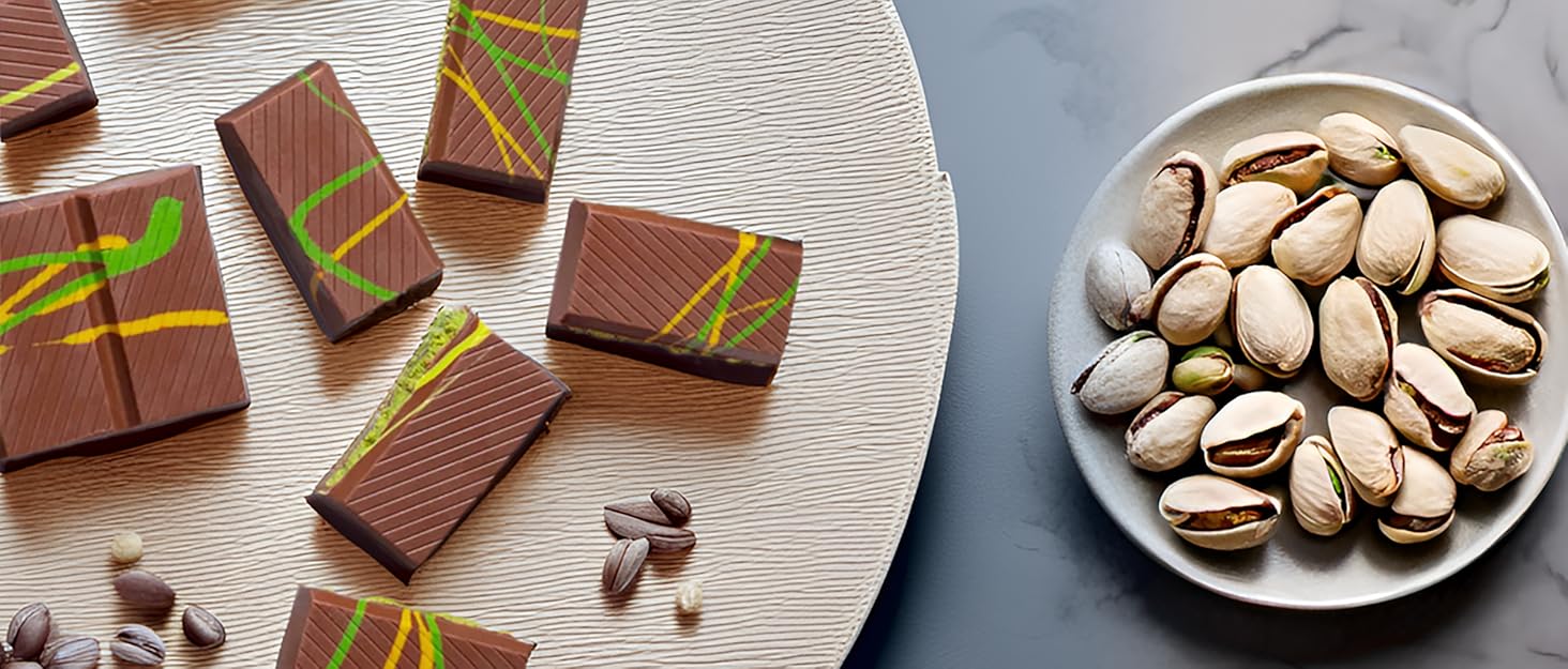 uniqbite dubai chocolate pieces with pistachio beans