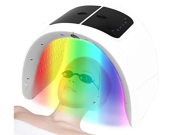 Amazon.com : 7 Color LED Face Mask with Spray, Red Light