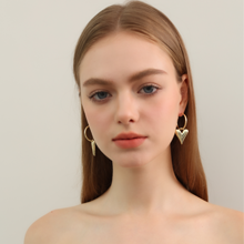 Veotain heart earrings