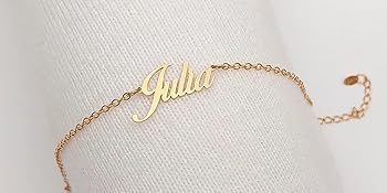 Custom bracelet display