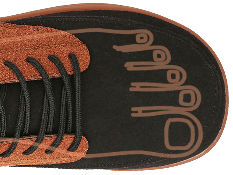 Breites Zehen-Design für mehr Komfort, natürliche Zehenbewegung und weniger Fußdruck.