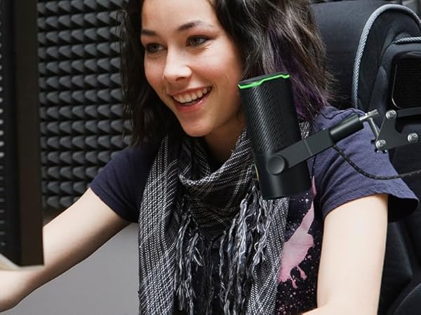 JBL Quantum Stream Studio - Quad Pattern Premium USB