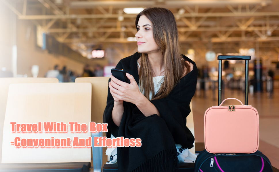 Cosmetic bag with adjustable compartments