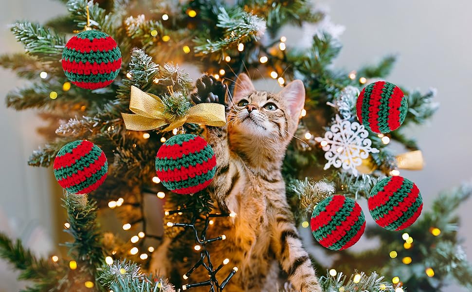 Christmas Woolen Yarn Cat Toys Ball with Bell