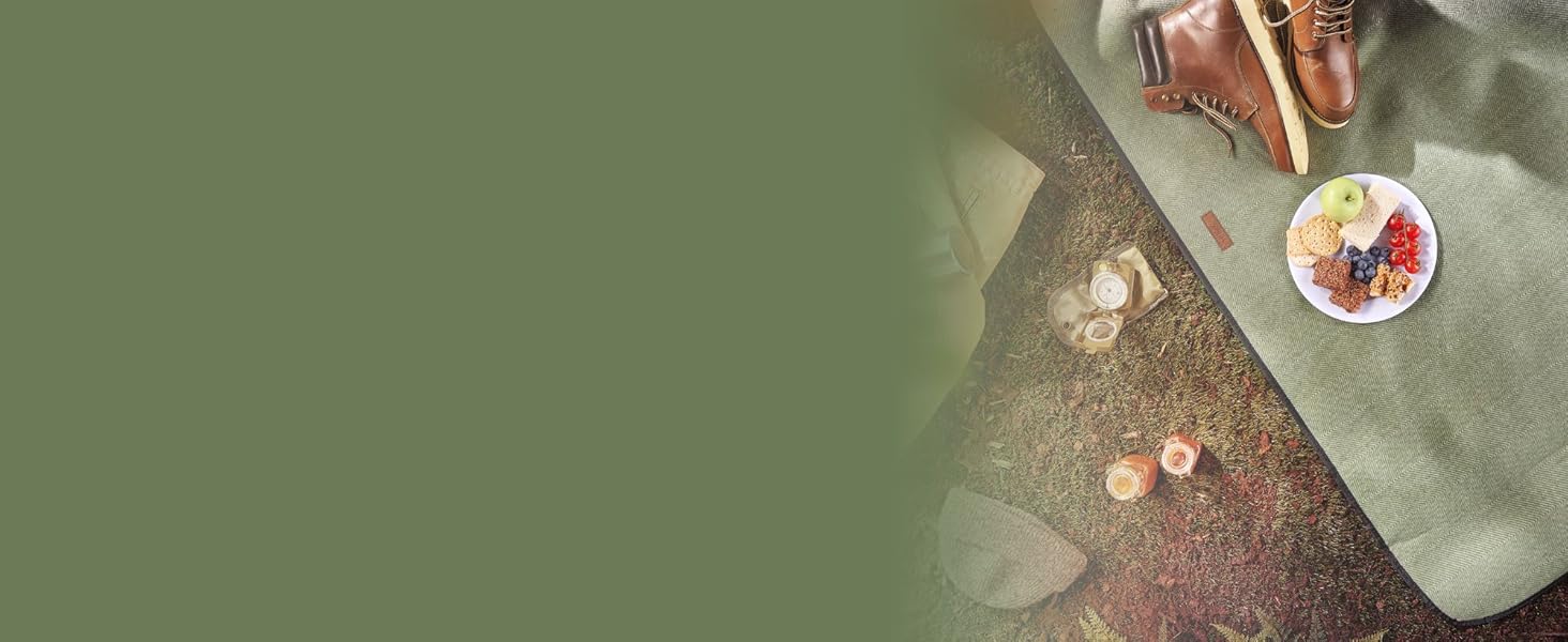 VonShef Picnic Blanket, Green Herringbone Outdoor Rug with Waterproof