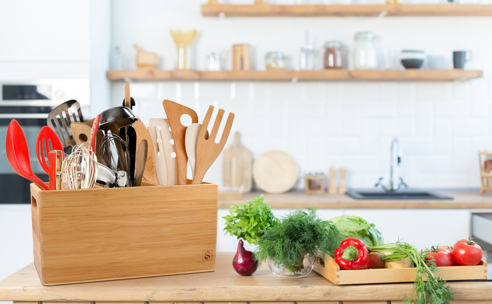 SAUNNIHEN Large Kitchen Utensil Holder, Bamboo Cutlery Holder with 3