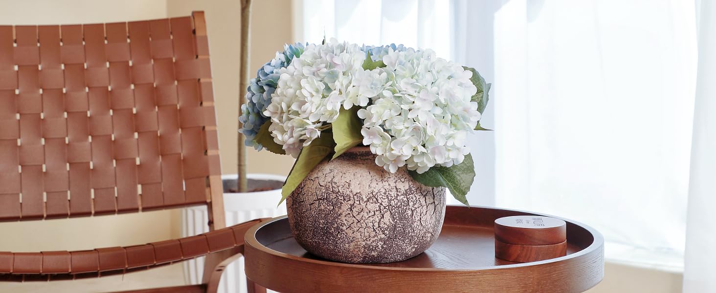 coffee table decor vase