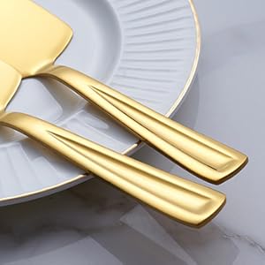 gold cake server set