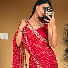 red bandhani saree