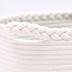 DOUBLE-STITCHED HANDLES