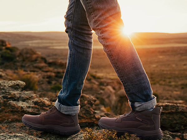 relaxed fit skechers respected boswell hiking boot