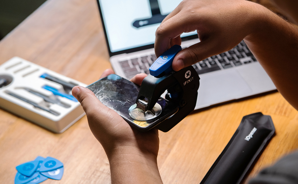 iFixit Anti-Clamp Opening Tool for Phones and Tablets