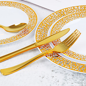 plastic tableware