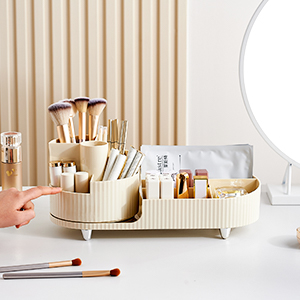 makeup organizer