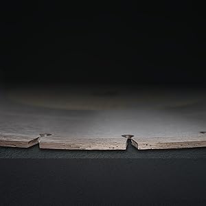 close up premium grade diamond concrete diamond saw blade 12 inch cougar hs