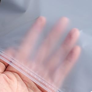 Bolsa para ropa transparente