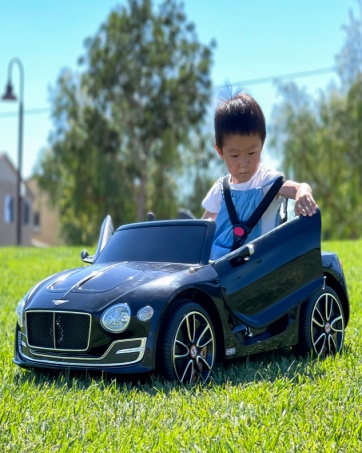 Black Bentley Licensed Ride On Car