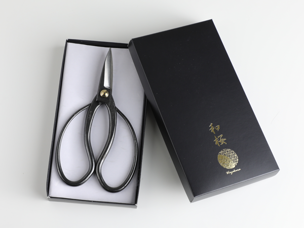 ☆Sukkoroom★ Amazon.com: Wazakura Satsuki Bonsai Scissors Made in Japan 7