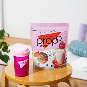 ヘルシービューテー ミックスベリー味 ミルクコーヒー味 •シェーカー•スプーン付 ヘルシービューテー ミックスベリー味 ミルクコーヒー味 •シェーカー