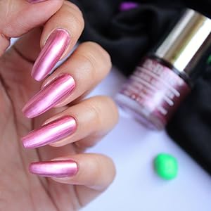 chrome, mirror shade, metallic, pink, nail polish, nail paint, nail lacquer, nail polish for women