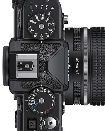 【Anfang】Nikon Pełnoklatkowy aparat bezlusterkowy Nikon Z f | Nikon